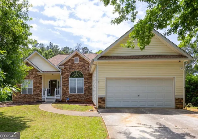 1st image of 310 Hillcrest Dr, Hiram, GA 30141 | MLS# 10771002