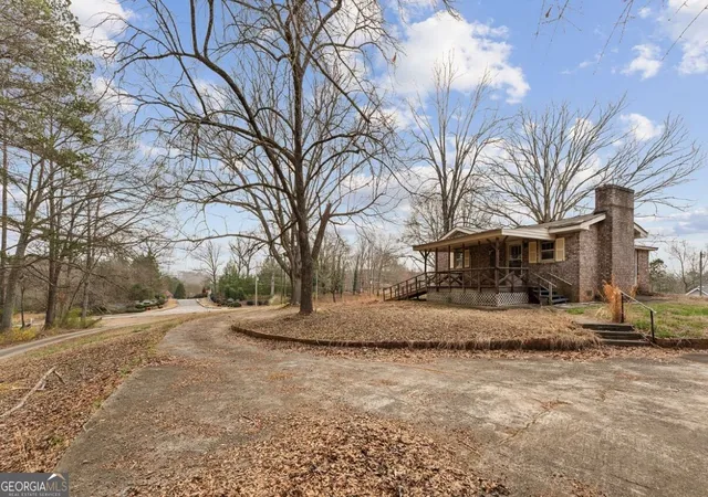 1st image of 5825 Vaughn Rd, Canton, GA 30115 | MLS# 10823754