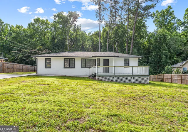 Photo 2 of Single family home for sale at 4154 Vallie Dr, Macon, GA 31204 | MLS# 10801652 | Listing updated on 2026-07-11