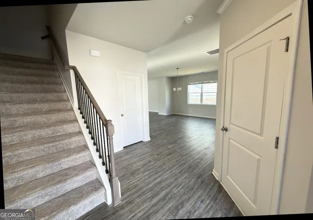 Photo 4 of Single family home for sale at 24 Berry Dr, Dawsonville, GA 30534 | MLS# 10831231 | Listing updated on 2026-10-09