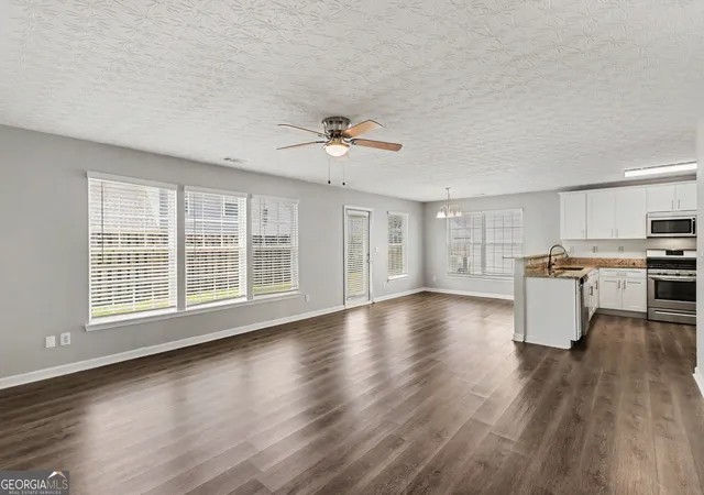 Photo 3 of Sale Pending at 48 Chalet Xing, Dallas, GA 30132 | MLS# 10795284 | Listing updated on 2026-08-20