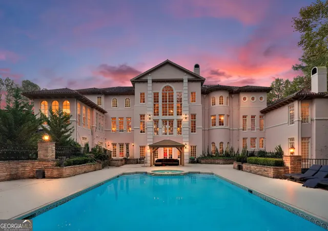 3rd image of 15380 Tullgean Dr, Alpharetta, GA 30004 | MLS# 10795455