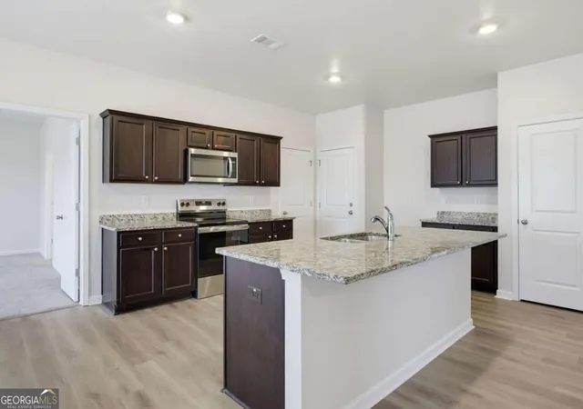 Photo 2 of Single family home for sale at 7263 Emma Ct, Douglasville, GA 30134 | MLS# 10829622 | Listing updated on 2026-10-16