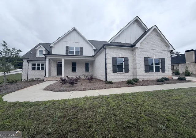 Photo 2 of Single family home for sale at 1988 Beebalm Dr, Statham, GA 30666 | MLS# 10776750 | Listing updated on 2026-06-16
