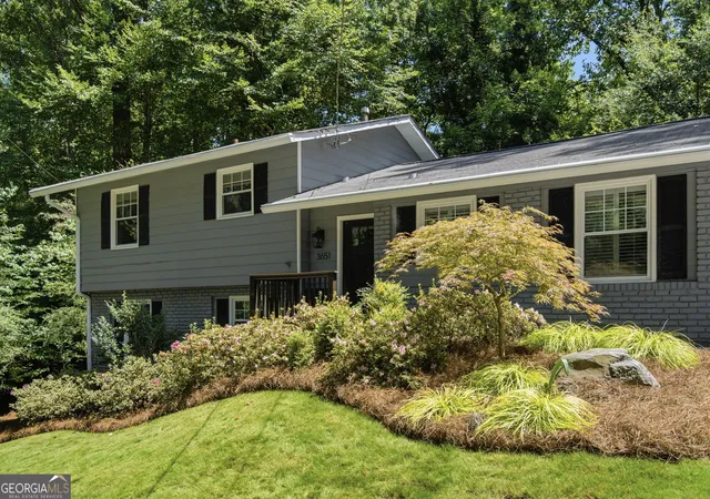 Photo 3 of Sale Pending at 3651 Cold Spring Ln, Atlanta, GA 30341 | MLS# 10810433 | Listing updated on 2026-09-20