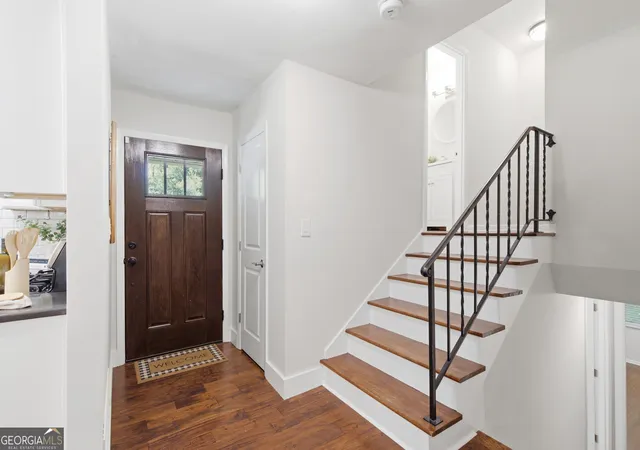 Photo 4 of Sale Pending at 3651 Cold Spring Ln, Atlanta, GA 30341 | MLS# 10810433 | Listing updated on 2026-09-20