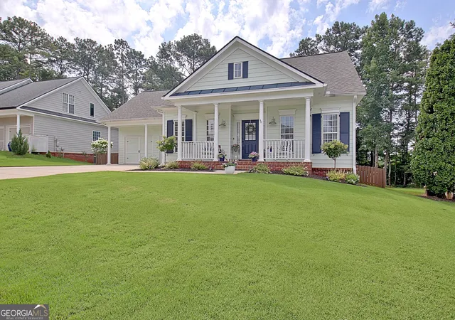 3rd image of 203 Albemarle Ln, Peachtree City, GA 30269 | MLS# 10826682
