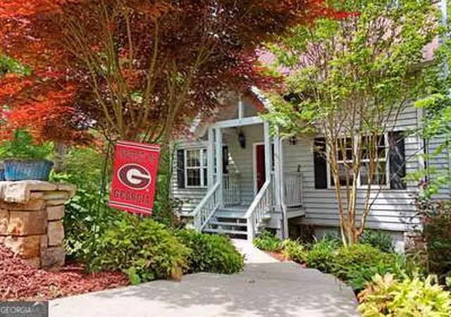 Photo 3 of Single family home for sale at 4 Highland Frg, Blairsville, GA 30512 | MLS# 10755292 | Listing updated on 2026-09-04