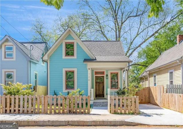 Photo 1 of Single family home for sale at 720 Lillian Ave Sw, Atlanta, GA 30310 | MLS# 10735635 | Listing updated on 2026-06-11