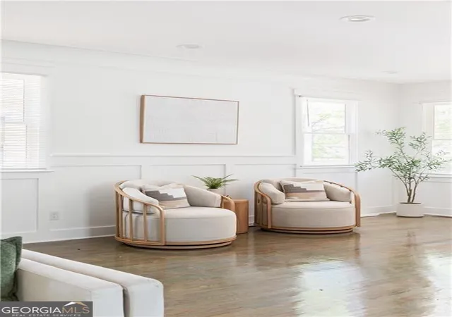 Photo 4 of Single family home for sale at 720 Lillian Ave SW, Atlanta, GA 30310 | MLS# 10735635 | Listing updated on 2026-06-11