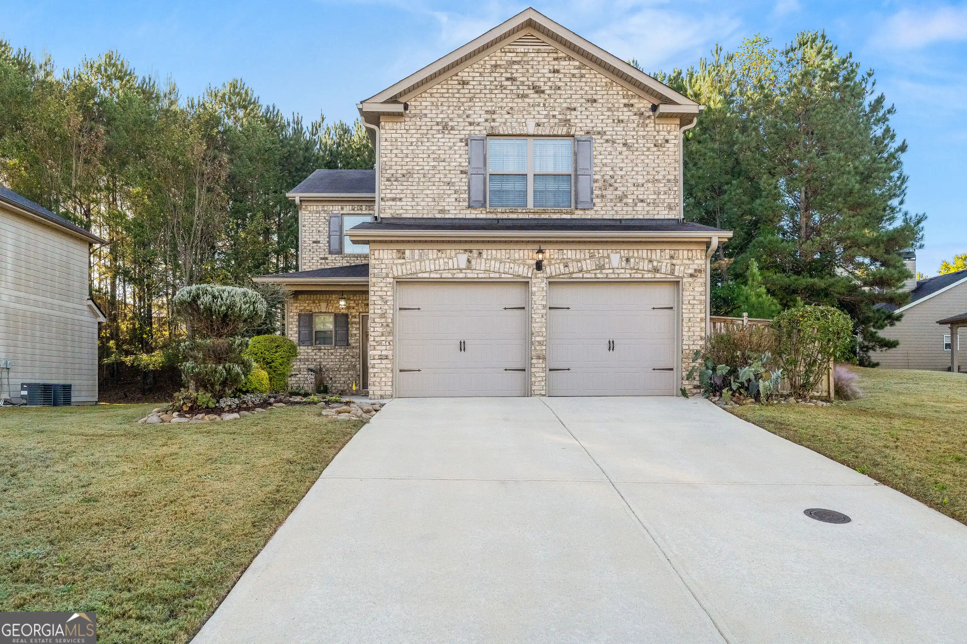 Photo 1 of Single family home for sale at 6505 Muirfield Point, Fairburn, GA 30213 | MLS# 10878509 | Listing updated on 2026-10-24
