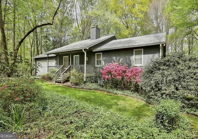 Photo 1 of Single family home for sale at 385 Vaughn Rd, Newnan, GA 30265 | MLS# 10795748 | Listing updated on 2026-08-21