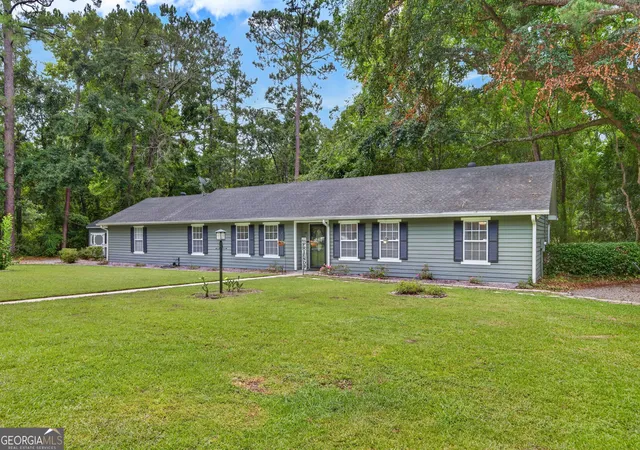1st image of 901 Queens Ct, Hinesville, GA 31313 | MLS# 10815900