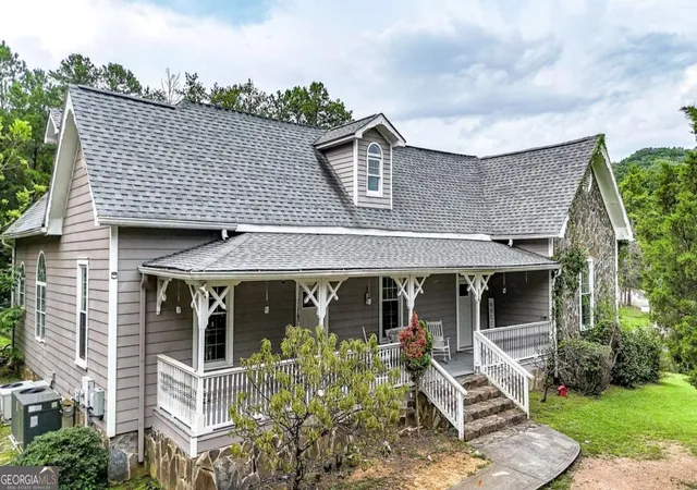 Photo 3 of Single family home for sale at 14 Nature Walk Rd Sw, Rome, GA 30161 | MLS# 10822648 | Listing updated on 2026-08-24