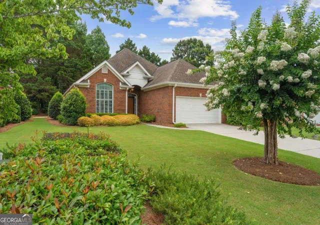 2nd image of 112 Bristol Pl Se, Calhoun, GA 30701 | MLS# 10804655