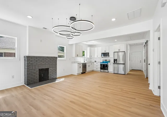 5th image of 994 Katherwood Dr Sw, Atlanta, GA 30310 | MLS# 10758522