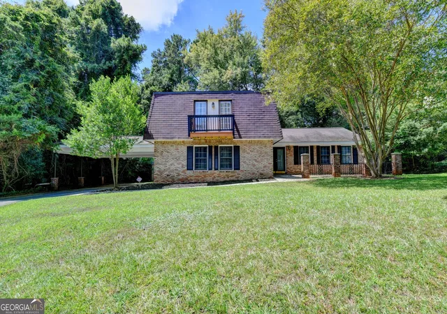 2nd image of 567 Planters Row Sw, Lilburn, GA 30047 | MLS# 10825226