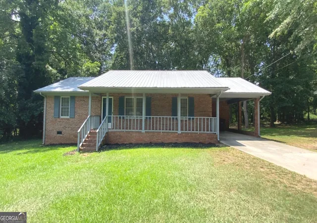 1st image of 387 N Richardson St, Hartwell, GA 30643 | MLS# 10798899