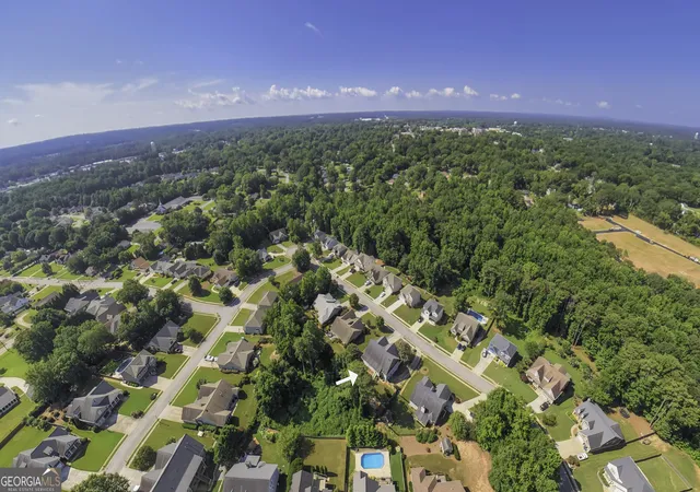 Photo 4 of Single family home for sale at 311 Wooded Glen Ln, Carrollton, GA 30117 | MLS# 10809473 | Listing updated on 2026-10-06
