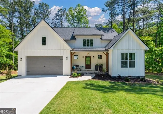 2nd image of 3046 Ridgeview Ct, Villa Rica, GA 30180 | MLS# 10742417