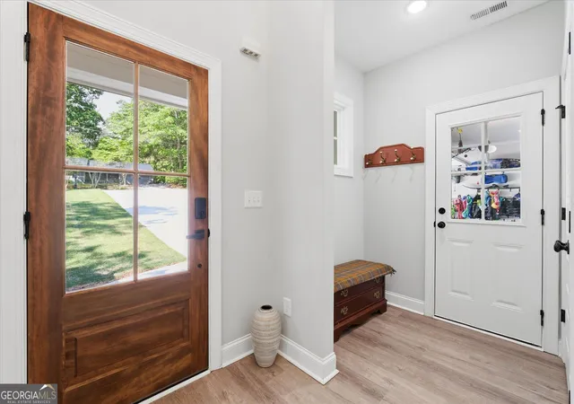 Photo 4 of Single family home for sale at 3046 Ridgeview Ct, Villa Rica, GA 30180 | MLS# 10742417 | Listing updated on 2026-10-20