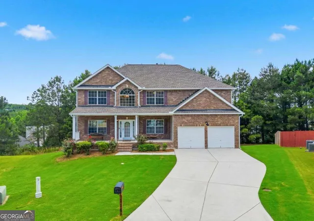 Photo 3 of Sale Pending at 116 Wellsley Ct, Dallas, GA 30132 | MLS# 10795101 | Listing updated on 2026-09-14