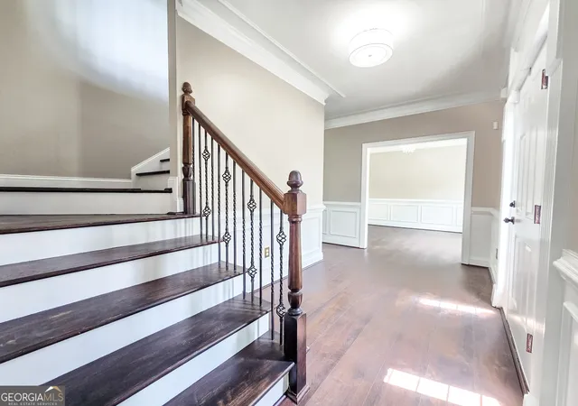 5th image of 6085 Lake Windsor Pkwy, Buford, GA 30518 | MLS# 10733828