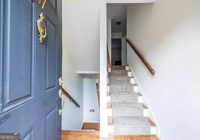 Photo 3 of Townhouse for sale at 37 Sycamore Sta, Decatur, GA 30030 | MLS# 10802622 | Listing updated on 2026-08-13