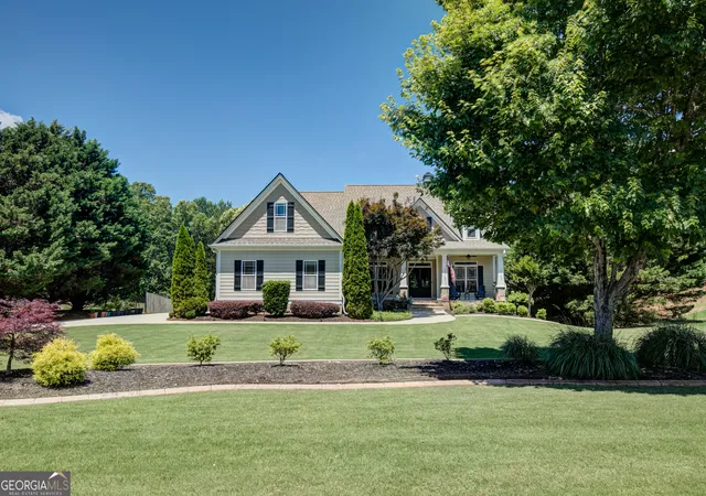 2nd image of 221 Chasewood Ln, Senoia, GA 30276 | MLS# 10779239