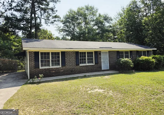 Homes for sale in Macon, GA | 4220 Mark Pl, Macon, GA 31204 | MLS# 10799217