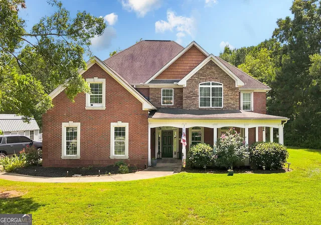Photo 1 of Sale Pending at 10 Toscanno Dr, Covington, GA 30014 | MLS# 10822216 | Listing updated on 2026-09-17