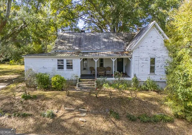 Single family home for sale at 137 Mulberry St, Homer, GA 30547 | MLS# 10880110