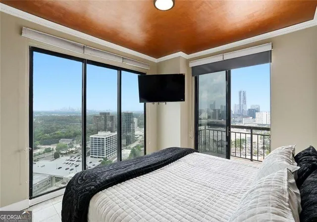 Condo for sale at 3481 Lakeside Dr #PH TS5, Atlanta, GA 30326 | MLS# 10873896
