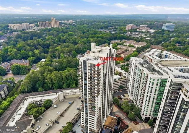 Listing Photo 1 - Condo for sale in building located at 3481 Lakeside Dr, Atlanta, GA 30326 - Unit #PH TS5