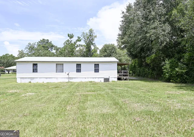 Photo 4 of Manufactured home for sale at 1957 Brogdon Rd, Waycross, GA 31503 | MLS# 10812903 | Listing updated on 2026-08-28