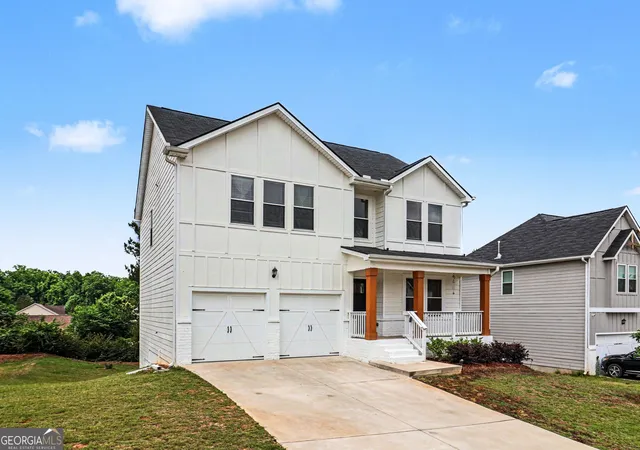 Photo 3 of Single family home for sale at 412 Sweetwood Ct, Lagrange, GA 30241 | MLS# 10777984 | Listing updated on 2026-08-09