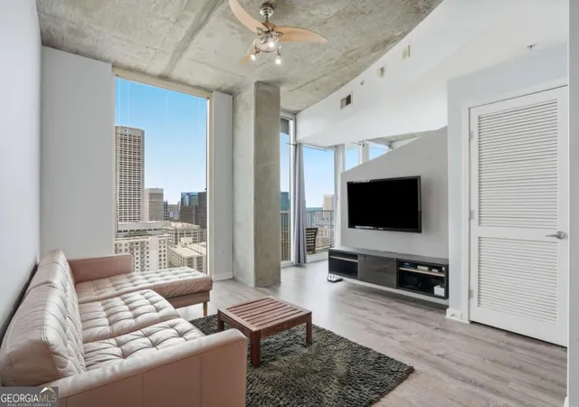 Listing Photo 1 - Condo for sale in building located at 860 Peachtree St Ne, Atlanta, GA 30308 - Unit #1909