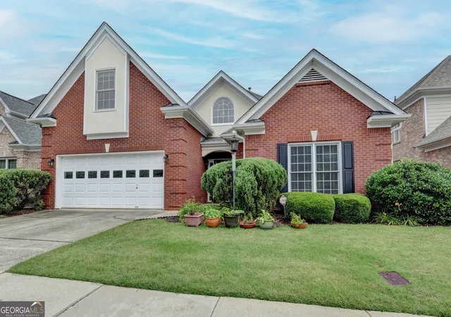 Photo 1 of Single family home for sale at 2095 Hickory Sta Cir, Snellville, GA 30078 | MLS# 10789716 | Listing updated on 2026-09-08