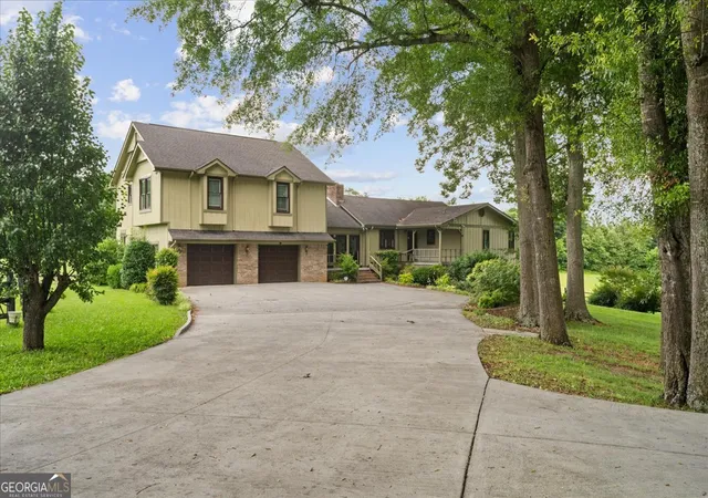 Photo 1 of Single family home for sale at 295 Craigtown Rd Ne, Calhoun, GA 30701 | MLS# 10774606 | Listing updated on 2026-07-09