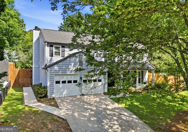 1st image of 325 Ivy Mill Ct, Roswell, GA 30076 | MLS# 10773827