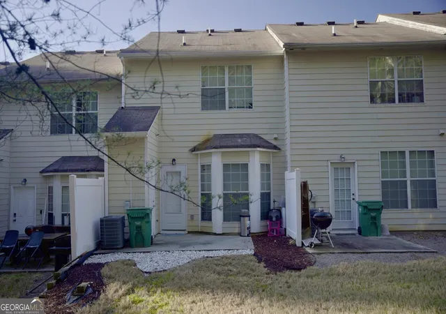 2nd image of 2804 Parkway Cvs, Lithonia, GA 30058 | MLS# 10788168