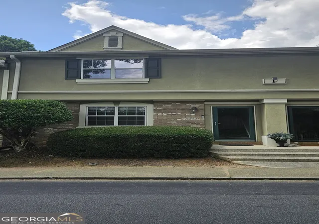 1st image of 6900 Roswell Rd #F9, Sandy Springs, GA 30328 | MLS# 10794521
