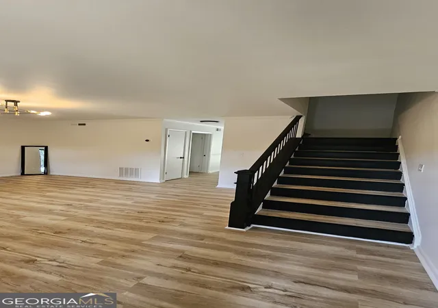 5th image of 6900 Roswell Rd #F9, Sandy Springs, GA 30328 | MLS# 10794521