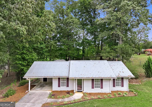 Photo 1 of Sale Pending at 4844 Forest Blvd, Gainesville, GA 30506 | MLS# 10872982 | Listing updated on 2026-10-26