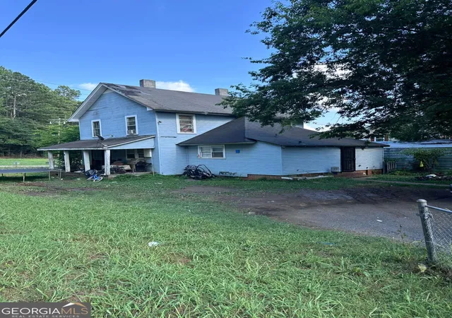 Photo 3 of Single family home for sale at 3402 Maple Rd SE, Lindale, GA 30147 | MLS# 10800669 | Listing updated on 2026-10-08