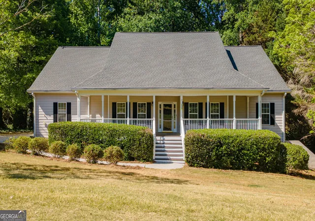 2nd image of 149 Walnut Ridge Dr, Hoschton, GA 30548 | MLS# 10810787