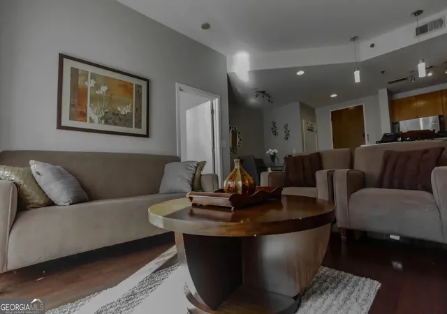 Photo 4 of Condo for sale at 171 Auburn Ave NE #329, Atlanta, GA 30303 | MLS# 10768745 | Listing updated on 2026-08-21
