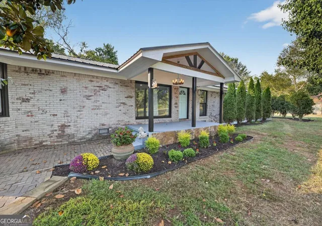 2nd image of 1943 Rome Rd Sw, Calhoun, GA 30701 | MLS# 10608690
