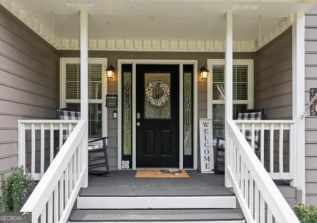 Photo 3 of Single family home for sale at 1835 Walker Ridge Dr Sw, Marietta, GA 30064 | MLS# 10800224 | Listing updated on 2026-09-14