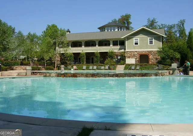 2nd image of 490 Barnett Shls Rd, Athens, GA 30605